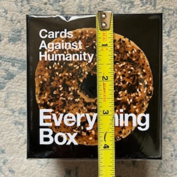 🧡New Cards Against Humanity Everything Box - Picture 4 of 8